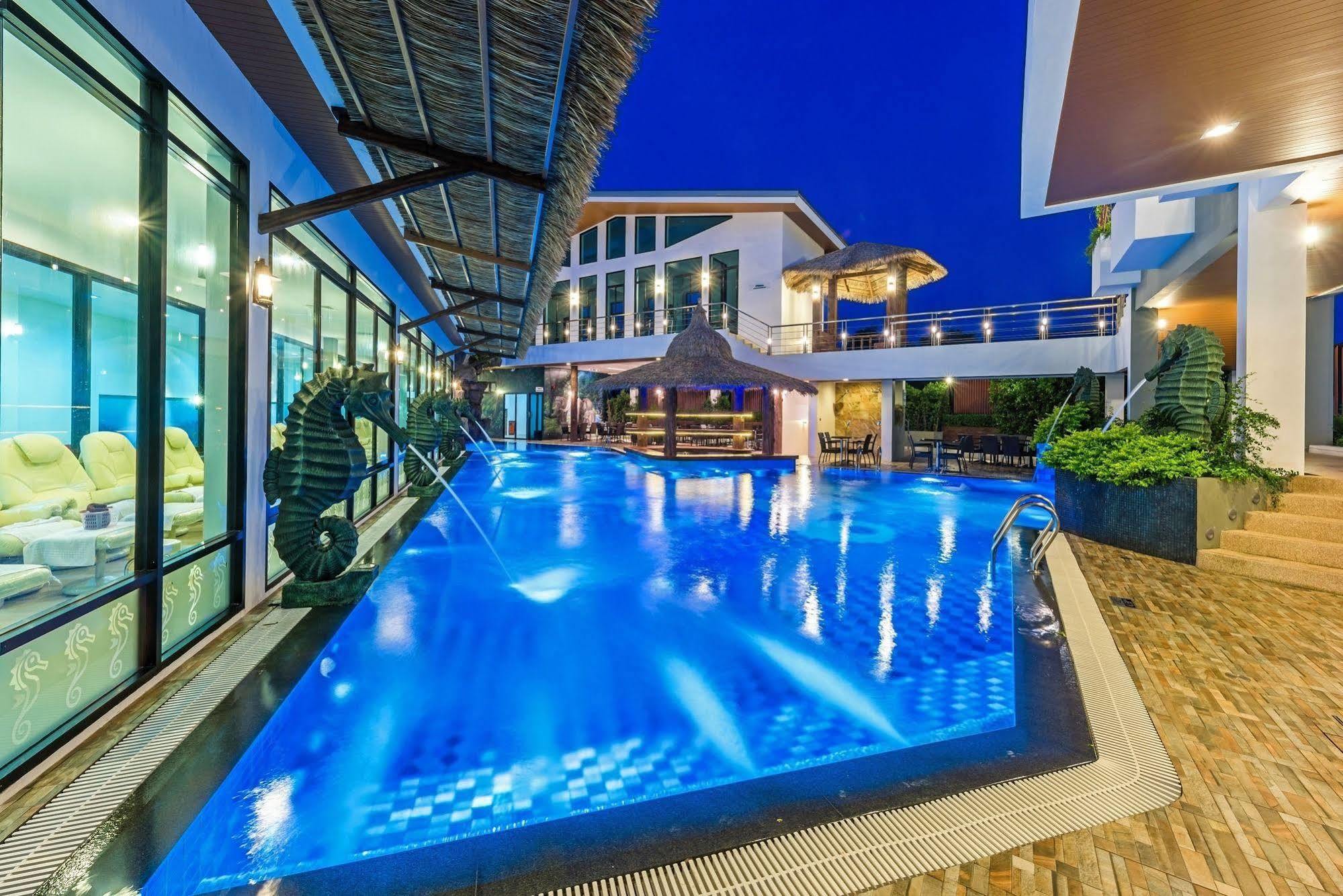 ฉลอง มิราเคิล เลควิว Aparthotel Phuket ภายนอก รูปภาพ